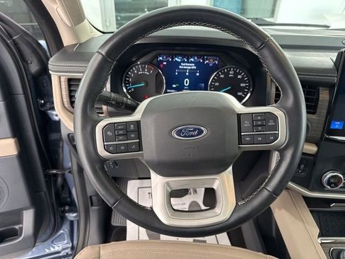 Used 2023 Ford Expedition Limited AWD/4WD image 29