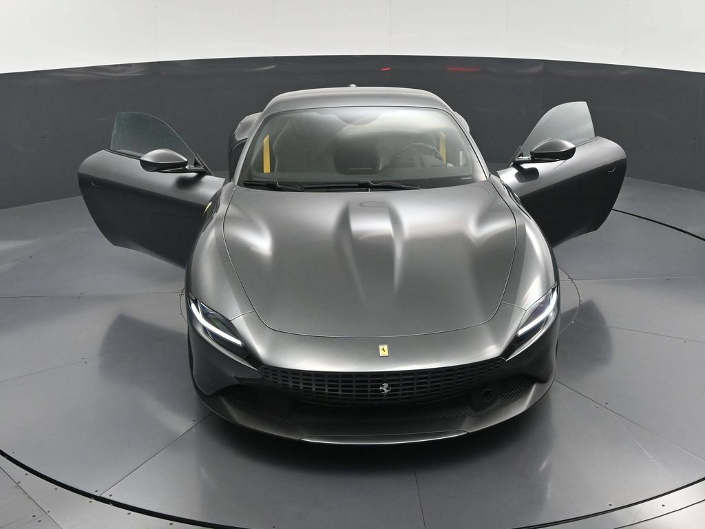 Used 2022 Ferrari Roma RWD image 34