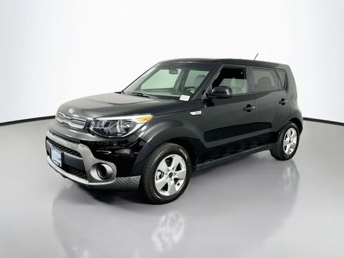 Used 2019 Kia Soul FWD image 3