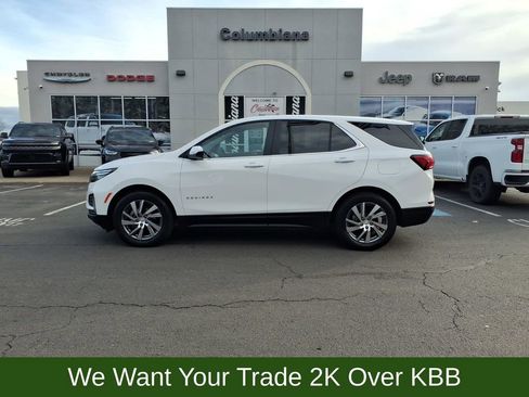 Used 2023 Chevrolet Equinox LT FWD image 1