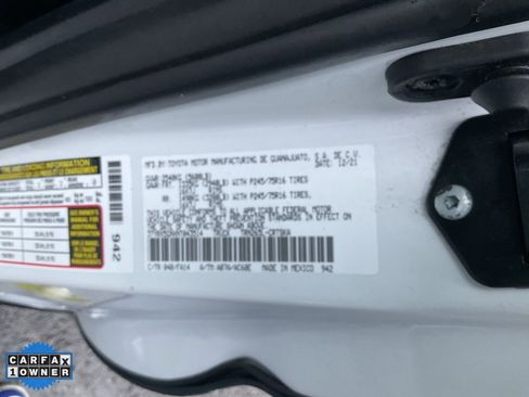 Used 2022 Toyota Tacoma SR image 23