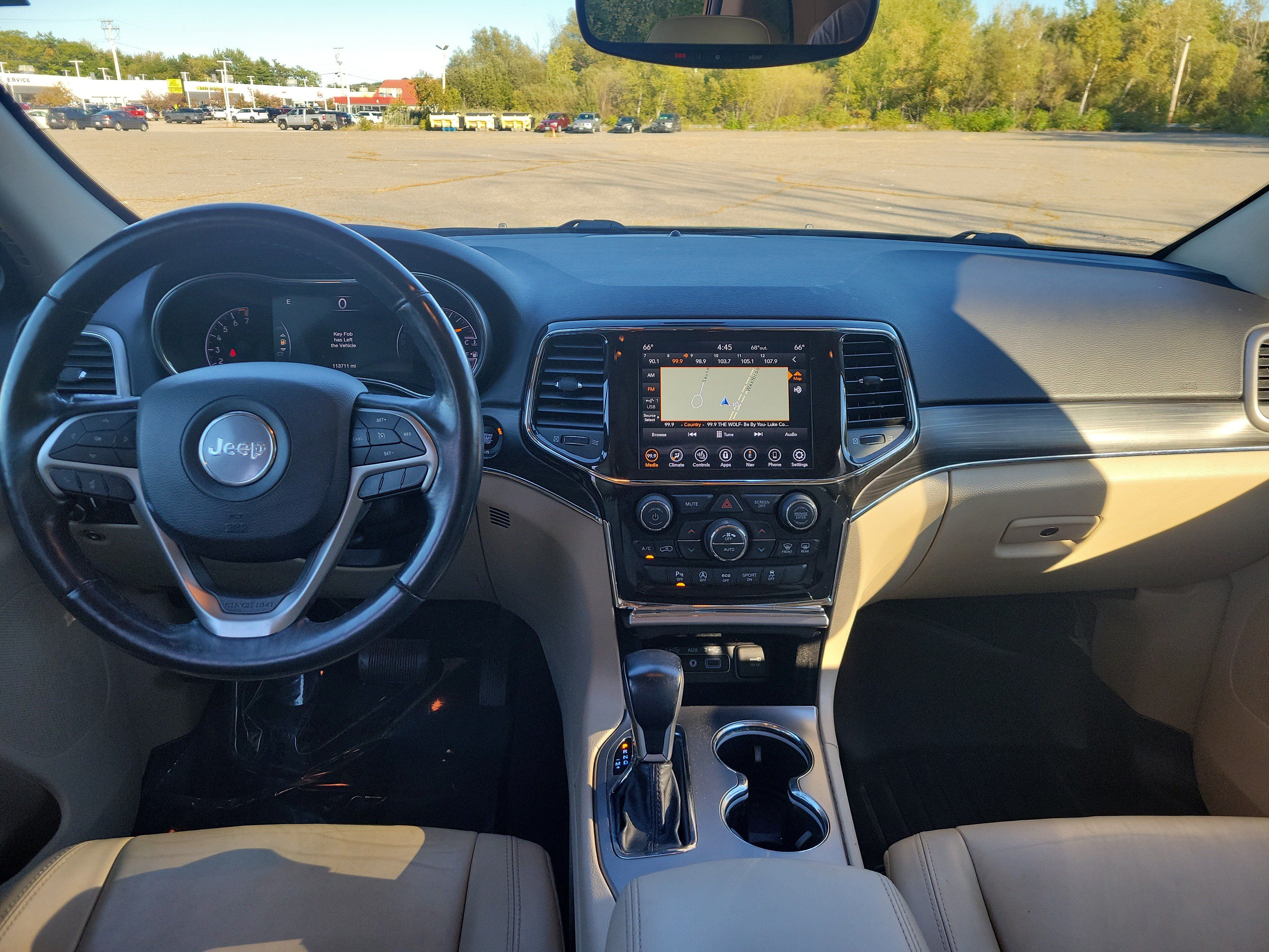 Used 2021 Jeep Grand Cherokee Limited AWD/4WD image 18