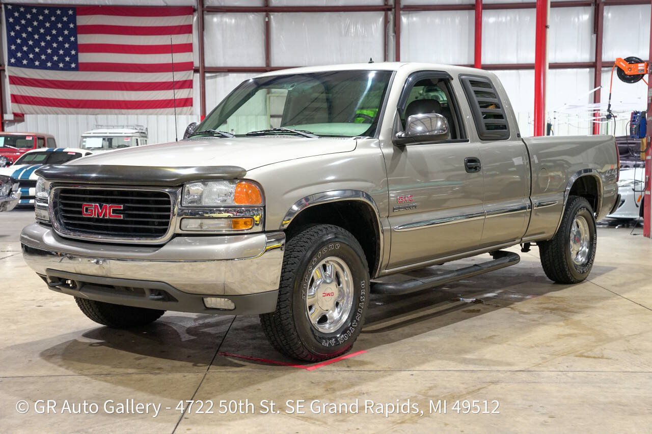 Used 2001 GMC Sierra 1500 4x4 Extended Cab w/ SLT Marketing Option Pkg image 1