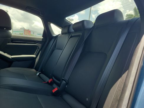 Certified 2025 Honda Civic Sport image 10