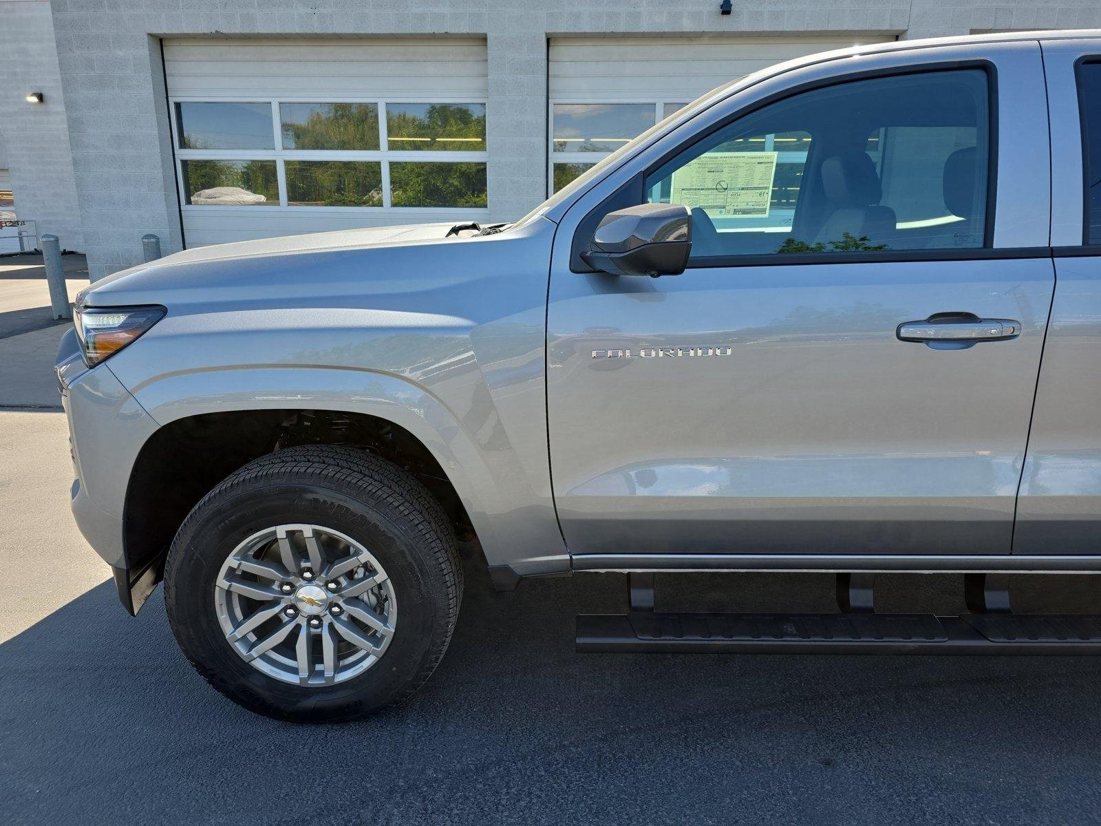 New 2026 Chevrolet Colorado LT w/ LT Convenience Package AWD/4WD image 17