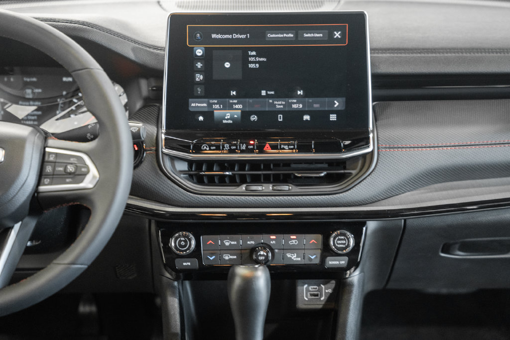 Certified 2025 Jeep Compass Trailhawk AWD/4WD image 22