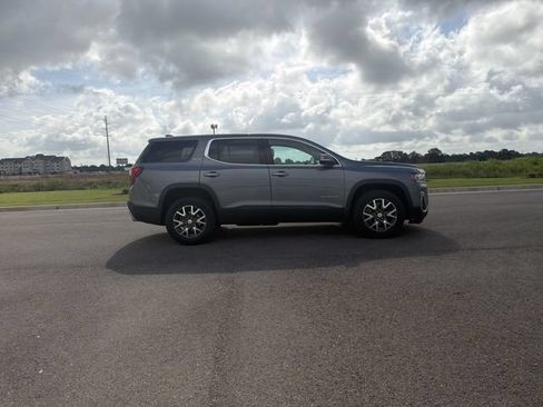 Used 2021 GMC Acadia SLE FWD image 6