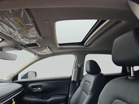 New 2026 Honda HR-V EX-L image 7