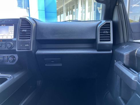 Used 2019 Ford F150 XLT w/ Equipment Group 302A Luxury AWD/4WD image 30