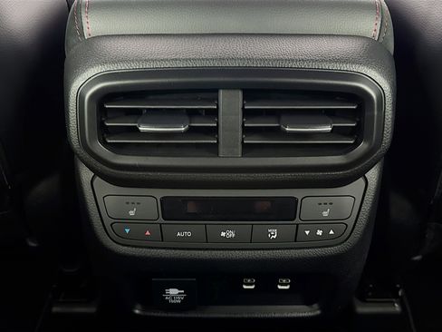 New 2026 Honda Pilot Black Edition image 27