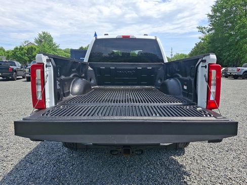 Certified 2025 Ford F250 XLT AWD/4WD image 27