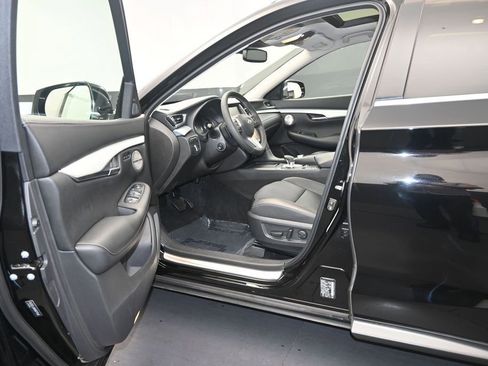 Used 2019 INFINITI QX50 Essential w/ Premium Heat Package AWD/4WD image 10