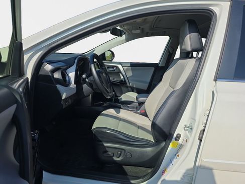 Used 2017 Toyota RAV4 Limited w/ Protection Package image 12