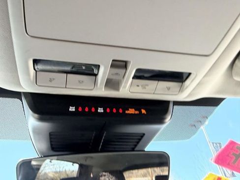 Certified 2024 MAZDA CX-90 3.3 Turbo w/ Preferred Plus image 32