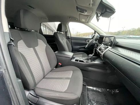 Used 2021 Kia Sorento LX AWD/4WD image 27
