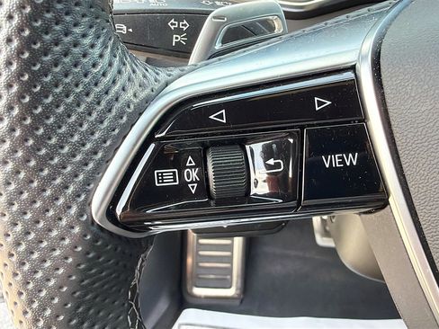 Used 2024 Audi RS 7 Performance w/ Matte Carbon Package AWD/4WD image 35