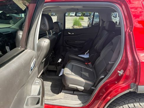 Used 2021 GMC Acadia AT4 w/ Trailering Package AWD/4WD image 7