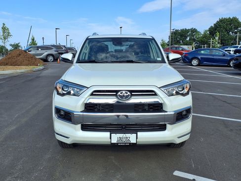 Used 2023 Toyota 4Runner Limited AWD/4WD image 31