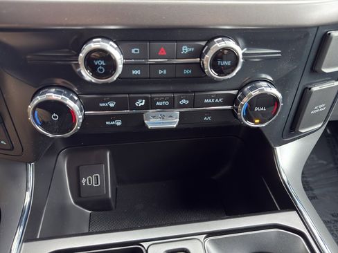 New 2026 Ford F150 XLT image 26
