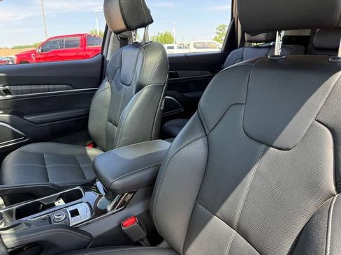 Used 2023 Kia Telluride SX Prestige X-Line AWD/4WD image 23