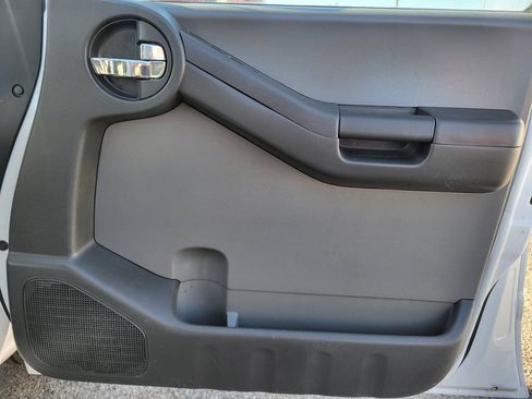 Used 2012 Nissan Xterra X RWD image 27