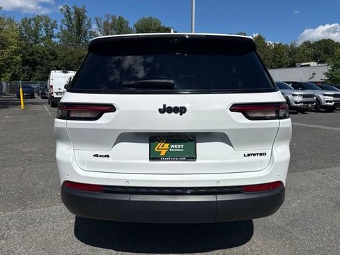 Used 2023 Jeep Grand Cherokee L Limited w/ Luxury Tech Group II AWD/4WD image 21