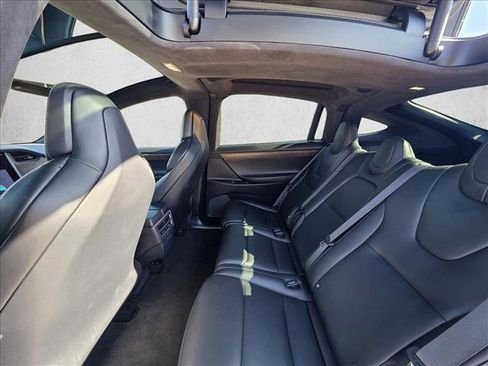 Used 2019 Tesla Model X P100D image 15