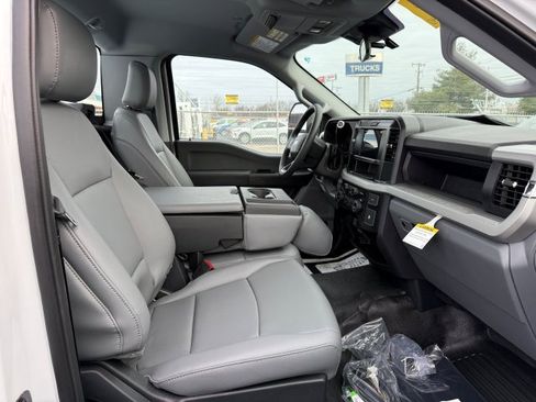 New 2025 Ford F350 XL w/ XL Chrome Package image 13