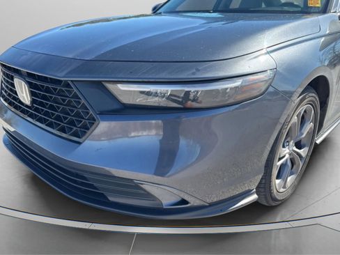 Used 2023 Honda Accord EX image 4