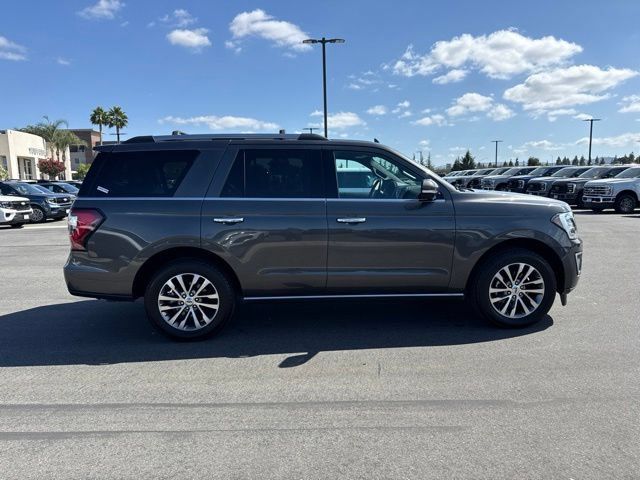 Certified 2018 Ford Expedition Limited w/ Equipment Group 301A AWD/4WD image 5