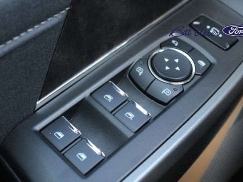 Used 2026 Ford F250 Lariat w/ Black Appearance Package image 23