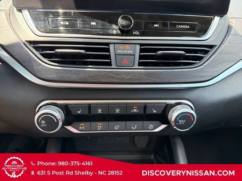 Certified 2024 Nissan Altima 2.5 SV w/ SV Premium Package FWD image 18