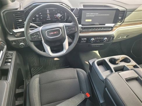 Used 2026 GMC Sierra 3500 SLE w/ SLE Value Package image 9