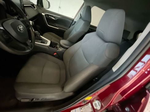 Certified 2022 Toyota RAV4 XLE image 11