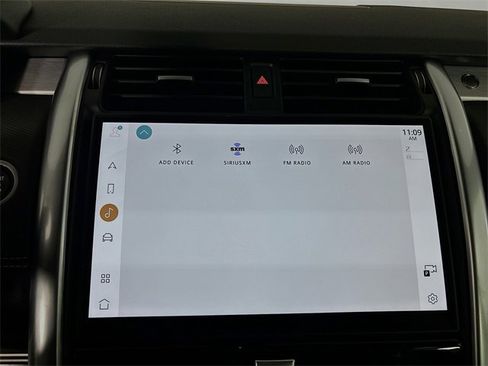 New 2026 Land Rover Discovery Dynamic SE image 15