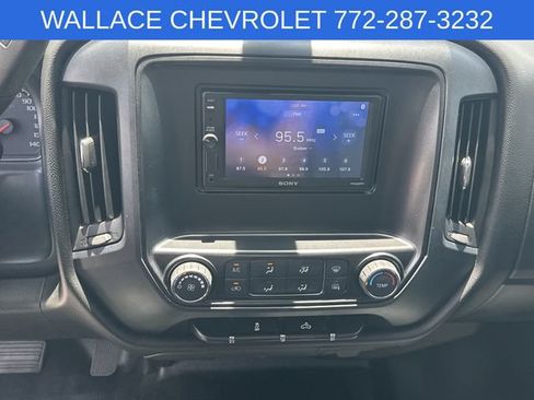 Used 2018 GMC Sierra 1500 2WD Crew Cab image 19