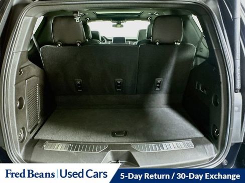 Used 2021 Chevrolet Tahoe RST w/ Luxury Package AWD/4WD image 33