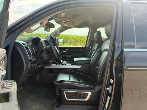 Used 2020 RAM 1500 Laramie AWD/4WD image 9