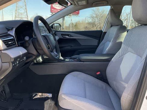 Used 2026 Toyota Camry LE w/ Convenience Package image 13