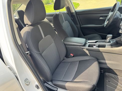 Used 2024 Nissan Sentra SV w/ All-Weather Package FWD image 21