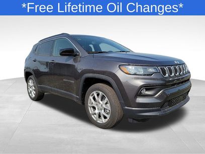 New 2023 Jeep Compass Latitude w/ Sun and Sound Group