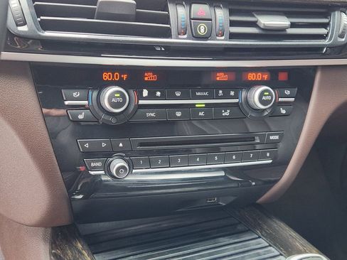 Used 2018 BMW X5 xDrive35d image 18