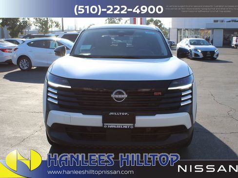 New 2025 Nissan Kicks SR w/ Illumination Package image 4