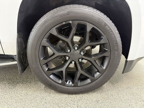 Used 2020 GMC Yukon XL Denali AWD/4WD image 46