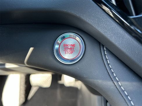 Used 2019 Acura RDX w/ Technology Package image 31