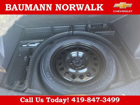 Used 2017 Ford Escape SE FWD image 28