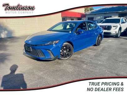 Used 2025 Toyota Camry SE