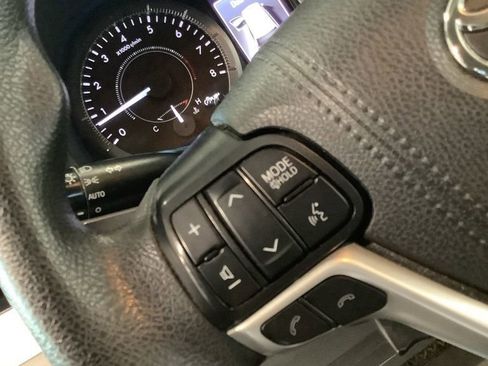 Used 2019 Toyota Sienna LE FWD image 24