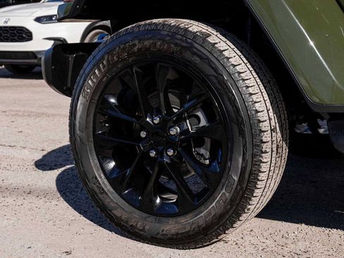 Used 2023 Jeep Wrangler Unlimited Sahara w/ Cold Weather Group image 7