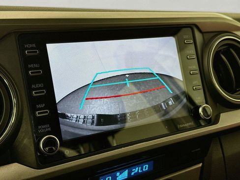 Certified 2021 Toyota Tacoma SR5 RWD image 22